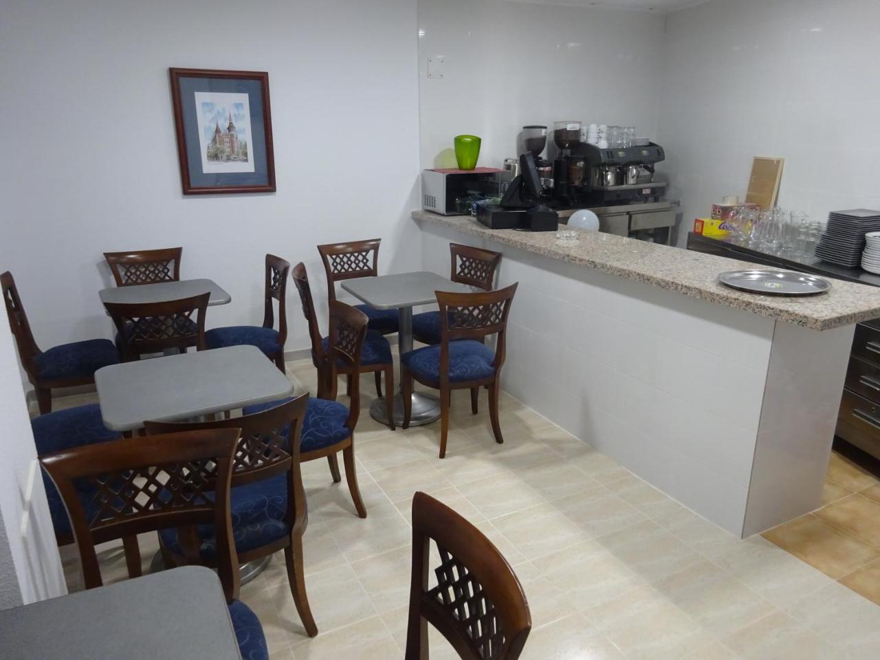 Hostal Lavapies Мадрид Экстерьер фото